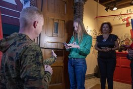 "Volle bak" bij voorstelling Theo Maassen. Gemeente Haarlem houdt situatie in de gaten