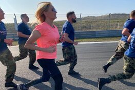 Oud-mariniers trainen met Natasja Froger op CM.com Circuit Zandvoort voor 10e editie Tour du Als