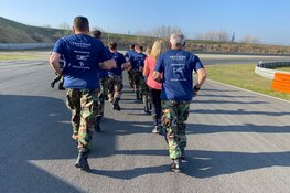 Oud-mariniers trainen met Natasja Froger op CM.com Circuit Zandvoort voor 10e editie Tour du Als