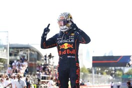Verstappen loopt verder uit na winst in Azerbeidzjan