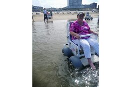 Dagbeweging Meerstate dankzij het Nationaal Ouderenfonds naar Zandvoort aan Zee