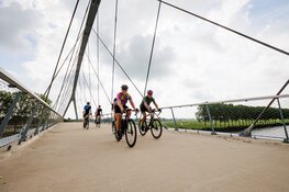 Fietsen langs werelderfgoed tijdens Ronde van de Stelling van Amsterdam