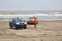 Langdurige zoektocht naar mogelijk vermiste kitesurfer bij Zandvoort