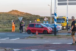 Aanrijding met schade op Zeeweg