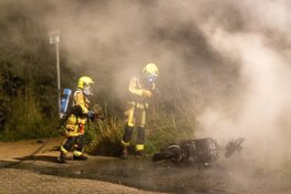 Deelscooter in brand in Zandvoort