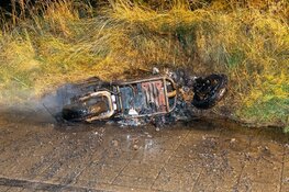 Deelscooter in brand in Zandvoort