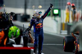 Verstappen geeft titel extra glans met winst in Qatar