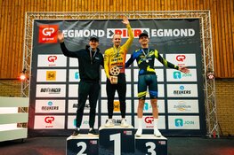 Hattrick Hero Dupont sprint zich in recordtijd in illuster rijtje tijdens de GP Groot Egmond-Pier-Egmond 2025