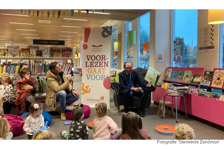 Voorleesontbijt met Rinus en de burgemeester
