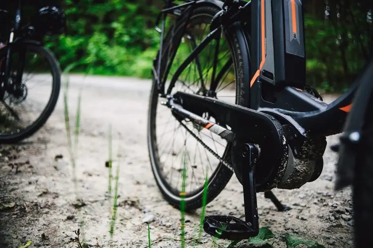 De e-bike verovert ook in Zandvoort het straatbeeld