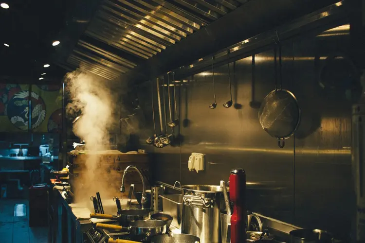 Slimme keukentips en gadgets voor snel en efficiënt koken