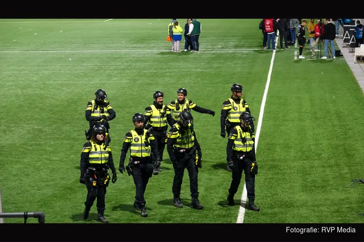 Pilots geweldsmiddelen ME nog dit jaar