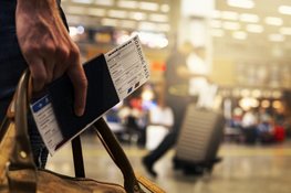 Kerstvakantie brengt extra stress: generatiereizen en inpakproblemen als grootste boosdoeners