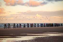 Recordhouder Dupont jaagt op alleenheerschappij bij jubileumeditie GP Groot Egmond-Pier-Egmond
