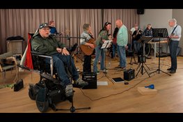 Tweede jamsessie Zandvoort opnieuw groot succes; jong inspireert oud en andersom