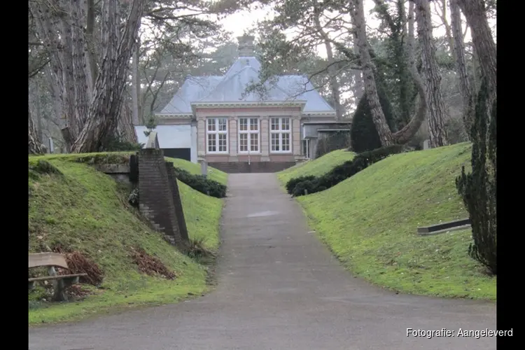 Excursie op begraafplaats Bloemendaal