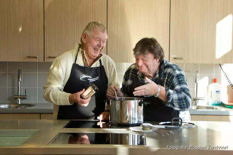 Lekker leren koken: kookcursus voor mannen bij Pluspunt