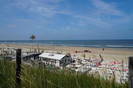 Drukte richting het strand van Zandvoort: wegen lopen vast