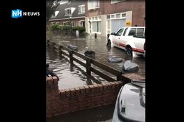 Zandvoort &#39;the day after&#39; de hoosbui: drogende deurmatten en ondergelopen kelders
