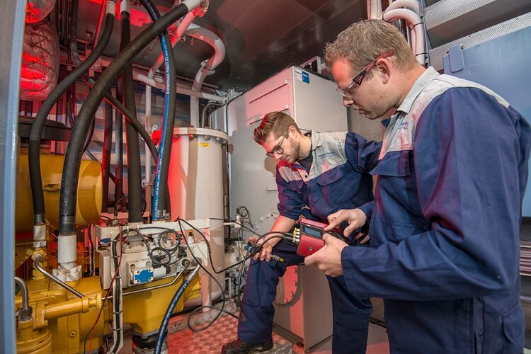 Servicemonteur bij Hydrauvision:  Doorpakken als het nodig is