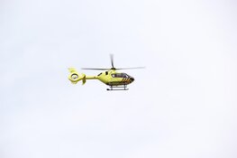 Kitesurfer gewond bij Zandvoort: traumaheli landt midden op strand