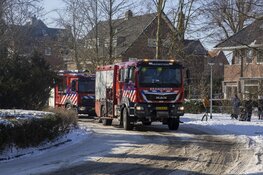 Brand bij werkzaamheden in Heemstede, sneeuwballen gevecht met agent